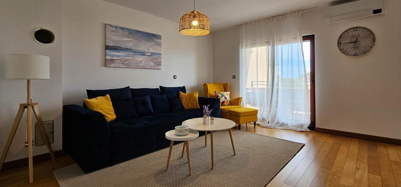 Apartment Bluemare B3 With Shared Pool Лижнян Екстер'єр фото
